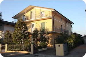 palazzina di via Pinarella